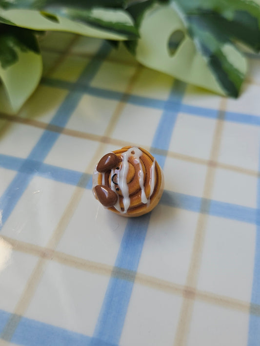 Le magnet Cinnamon Roll