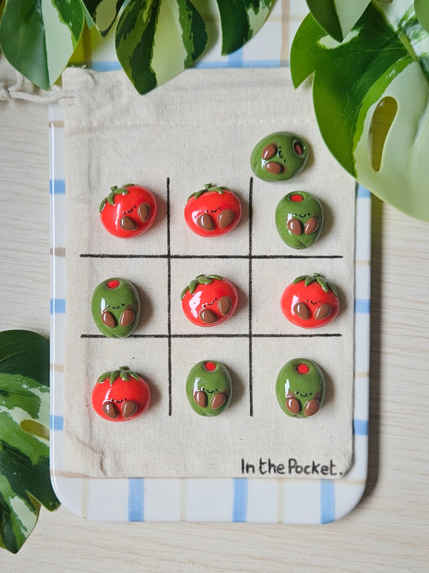 Le jeu de poche Olives & Tomates