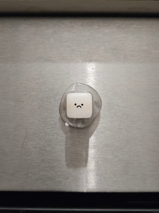 Le magnet Glaçon triste