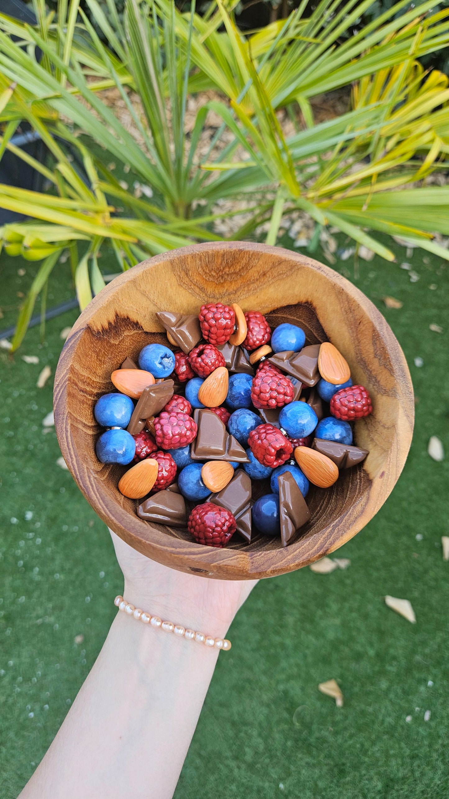 Set de 4 magnets - chocolat, myrtille, framboise & amande