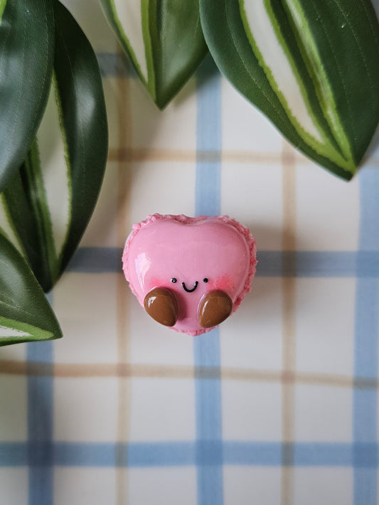 Le magnet Macaron Cœur à la Fraise